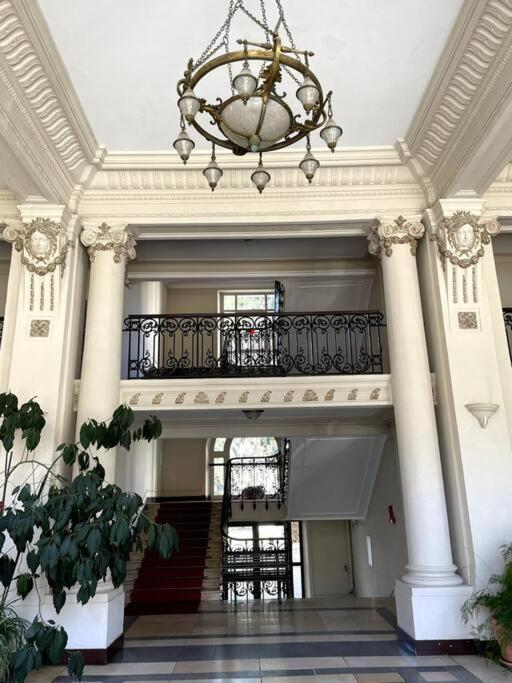 101 Pyrenees Palace Appartement Bagnères-de-Luchon المظهر الخارجي الصورة